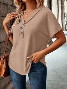 EMERY ROSE Nueva moda casual básica retro caqui manga corta raglán suelta cuello en V decoración de botones Camiseta, talla grande - Caqui - Ver 3
