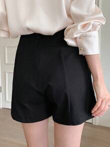 Wynsel Solid Slant Pocket Shorts - Black - View 2