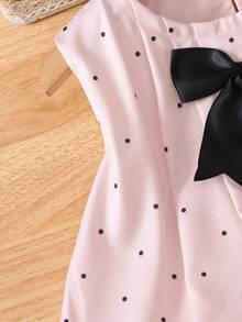 SHEIN Genkimix Kids 2 pièces Ensemble Top sans manches décontracté avec décoration de nœud et short décontracté de couleur unie pour filles Genkimix - Rose bonbon - Voir 3