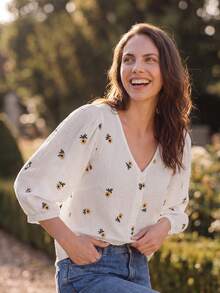 Dayvera Fashionable French Floral Embroidered Blouse, Loose Cotton Casual Cottage Core Resort Style, V-Neck 3/4 Puff Sleeve Top, Fresh Ditsy For Autumn Brunch - White - View 1