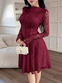 Feyla Women's Elegant Solid Color Lace Mini Dress - Burgundy - View 2