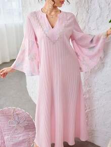 Yasmyna Elegant Floral Embroidered Textured 3/4 Sleeve Flared Dress, Suitable For Dates - Pink - View 13