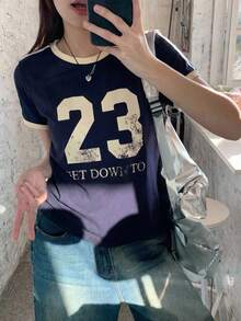 DAZY 女款對比色字母貼帶裝飾休閒街頭風運動短袖T恤，校園風 - 黑色 - 查看 2