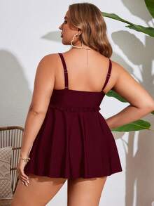 SHEIN Swim Curve 大尺碼女款純色細肩帶分體式比基尼泳衣套裝 2 件組，休閒度假風 - 酒紅色 - 查看 2