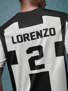 EVRINFINITE 蓝色链条动漫 Ubers Lorenzo 2 足球球衣，男女通用动漫足球衫，送给他的动漫礼物 - 黑與白 - 查看 6