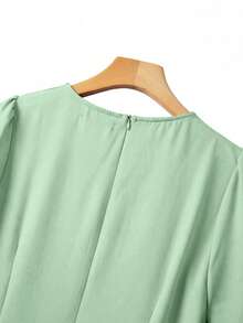 SHEIN Clasi 大码女式纯色褶皱短袖连衣裙 - 綠色 - 查看 4