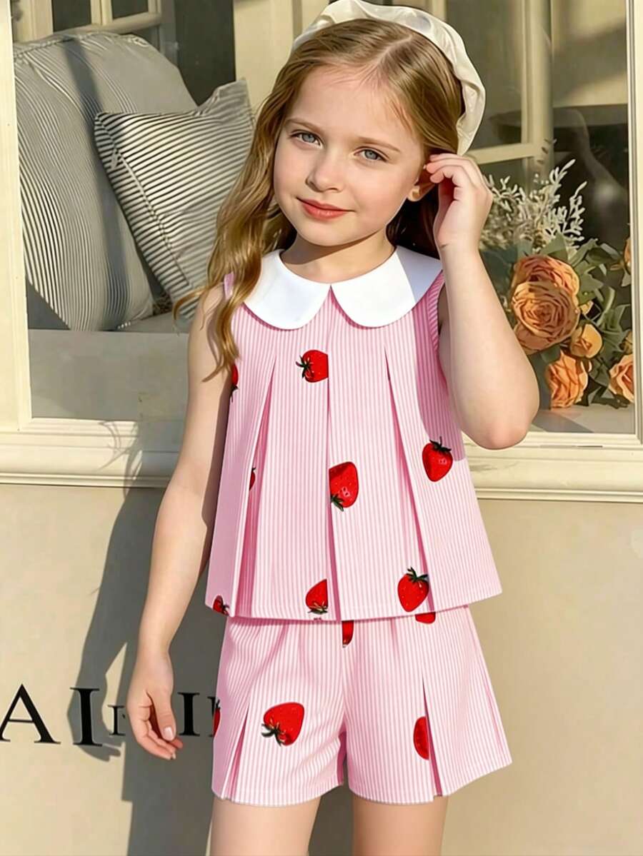 SHEIN Elladie kids 女童(小号)春夏休闲时尚新款T恤套装,梭织面料,可爱草莓红、蓝白条纹数码印花,白色彼得潘领T恤,下摆褶裥设计,搭配褶裥休闲短裤,两件套,适合可爱简约的韩式风格,休闲舒适,适合日常穿着、上学、外出、海滩、派对、春夏度假等场合。 - 粉色 - 查看 1