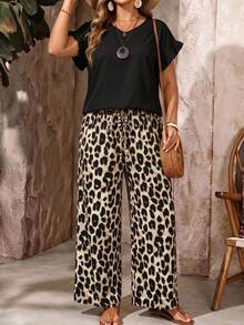 EMERY ROSE Set de 2 piezas: Blusa de escote en V y pantalones con estampado de leopardo y cordón en la cintura para mujer de talla grande - Multicolor - Ver 5