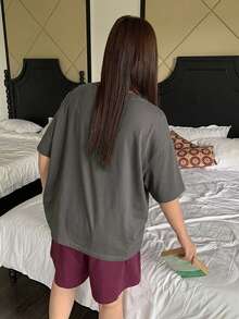 Dazy Plus 两件套休闲家居服，宽松短袖上衣和松紧腰短裤，春夏大码女式睡衣 - 灰色 - 查看 2