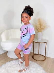 Bộ 2 món áo thun và quần short dệt kim họa tiết trái tim và bướm nhuộm tie-dye cho bé gái. - Màu tím - Xem 5