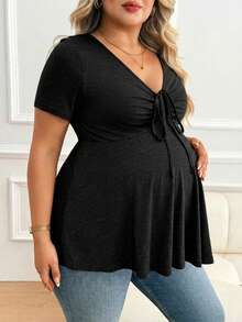Plussiva Blusa casual de talla grande de unicolor con cuello en V y manga corta anudada - Negro - Ver 1