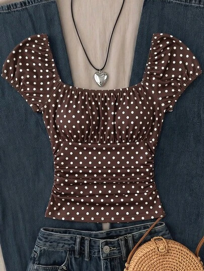 SHEIN T-shirt à manches courtes pour adolescentes, col carré en tricot, motif à pois marron, buste froncé, style décontracté, été