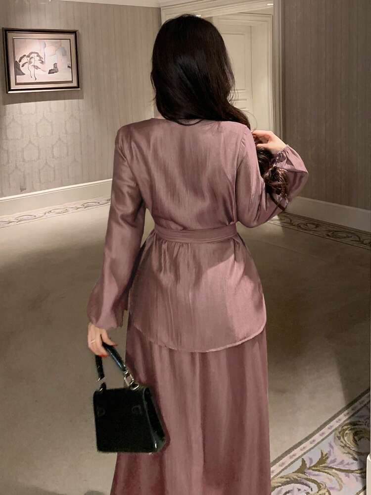 Women's Elegant Solid Color V-Neck Belted Shirt And A-Line Skirt 2-Piece Set, Spring/Summer