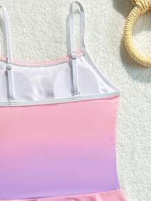 SHEIN 青少年女孩 2 件式坦克比基尼泳衣套裝，漸層粉紫色藍色，無袖短版上衣，腰部鏤空花卉設計，平口短褲，可愛 Y2K 夏季海灘度假風 - 彩色 - 查看 5
