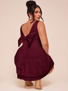 SHEIN BAE Vestido mini de mujer talla grande sin mangas, color blanco sólido, con detalle de lazo en la espalda fruncida - Rojo violeta - Ver 9