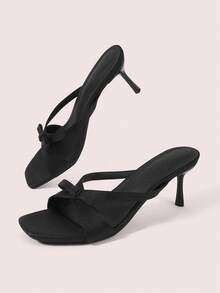CUCCOO DOLLMOD Giày sandal nữ kiểu dáng châu Âu và Mỹ màu đen bằng satin có nơ, kiểu dáng hở mũi, gót nhọn. - màu đen - Xem 2