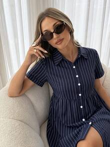 Siren Gaze Đầm sơ mi nữ tay ngắn kẻ sọc, kiểu dáng thường ngày, cài một hàng cúc. - Nhiều màu - Xem 6
