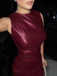 Dayanna Comas 女士优雅酒红色无袖修身PU连衣裙，优雅连衣裙，方领连衣裙，晚宴礼服 - 酒紅色 - 查看 3