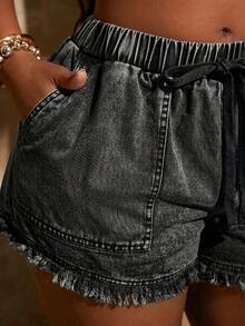 SHEIN SXY Quần short tua rua cạp chun cổ điển mới giặt tay cho nữ cỡ lớn, phù hợp mặc hàng ngày, lễ hội âm nhạc, hòa nhạc, tiệc hóa trang, kỳ nghỉ bãi biển, đêm hẹn hò, sinh nhật, tiệc độc thân, câu lạc bộ, dễ thương, thường ngày, mua sắm, thời trang đường phố, đi chơi - màu đen - Xem 8