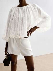 ATUI Studio Women's Solid Color Round Neck Lantern Sleeve Loose Top - White - View 4