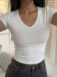 DAZY 女款領口短袖修身內搭性感休閒套頭街頭風T恤 - 白色 - 查看 4