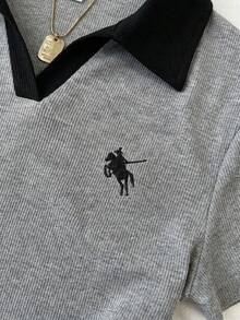 SHEIN 少女款海军蓝白领针织休闲撞色修身短款上衣，带小号Logo刺绣 - 深灰色 - 查看 7