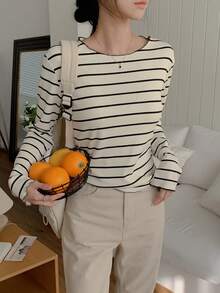 DAZY Women's Round Neck Long Sleeve Striped Simple Top, Casual Daily Wear,Fall Clothes - Multicolor - View 2