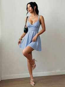 SHEIN 女士V领褶皱腰身A字性感优雅吊带短款针织连衣裙 - 藍色 - 查看 4