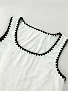 Cévolie Shell Embroidery Contrast Trim Square Neck Sleeveless Fitted Dress, Sexy Vibe - White - View 6