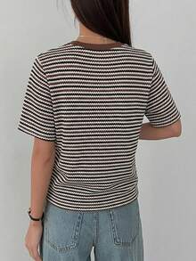 DAZY Camiseta casual de mujer con cuello redondo, manga corta y parches de encaje - Multicolor - Ver 4
