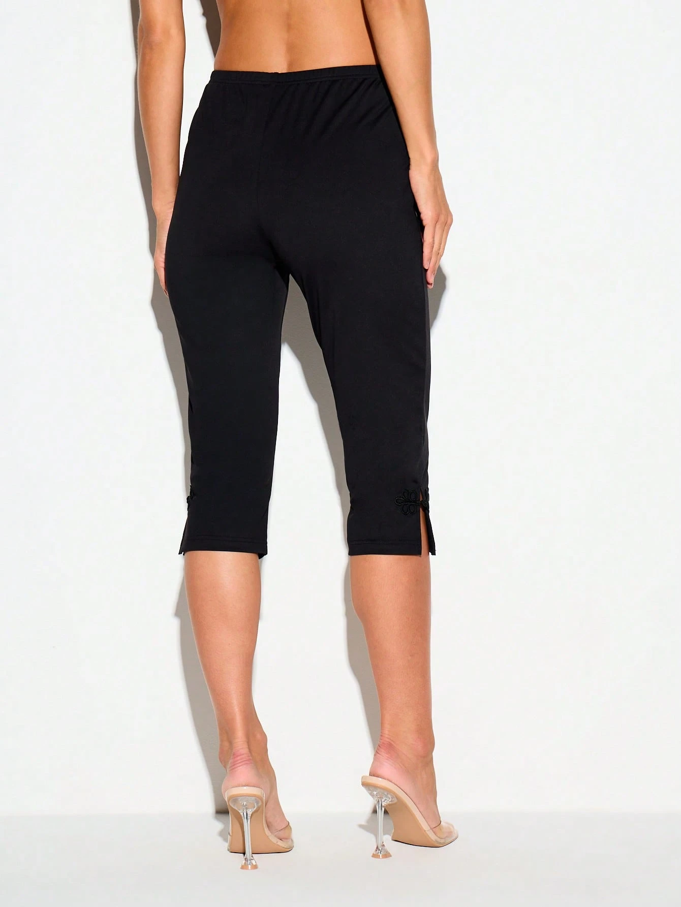 KIZN Capri Leggings With Frog Clasp And Split Hem