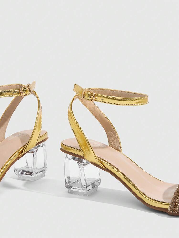 CUCCOO SZL Women Heeled Sandals