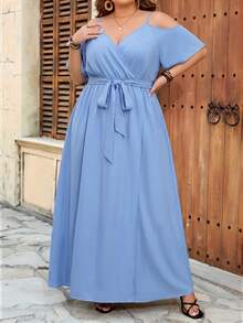 SHEIN CURVE+ Curve 尺码 US22 音乐节、海滨度假、波西米亚风女士夏季休闲度假风纯色露肩高开衩腰带连衣裙 - 淺藍色 - 查看 5