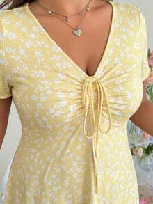 GalTyme Đầm ngắn tay màu vàng nhạt họa tiết hoa nhí, thắt nơ phía trước, cỡ lớn dành cho nữ. - Màu vàng ngỗng - Xem 6