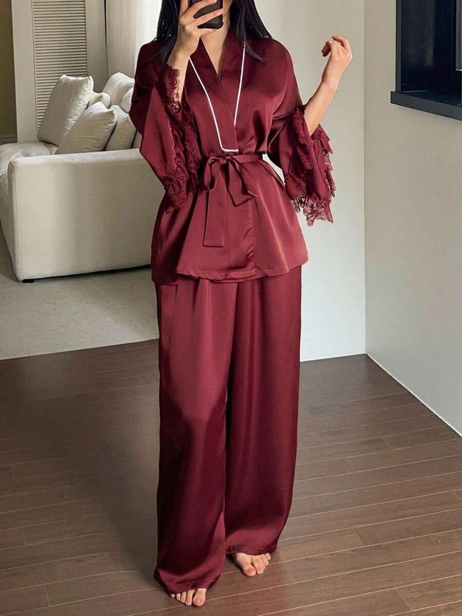 DAZY 2件組女款優雅對比色蕾絲飾邊睡衣套裝睡衣 - 酒紅色 - 查看 1
