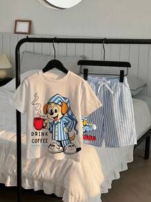 SHEIN 男童可爱卡通涂鸦酷炫图案圆领短袖T恤搭配蓝白条纹短裤睡衣套装，柔软舒适，适合春夏季节、郊游、情人节、约会、旅行、度假、家庭聚会、返校、婚礼、晚间活动、运动、生日派对等场合。 - 彩色 - 查看 2