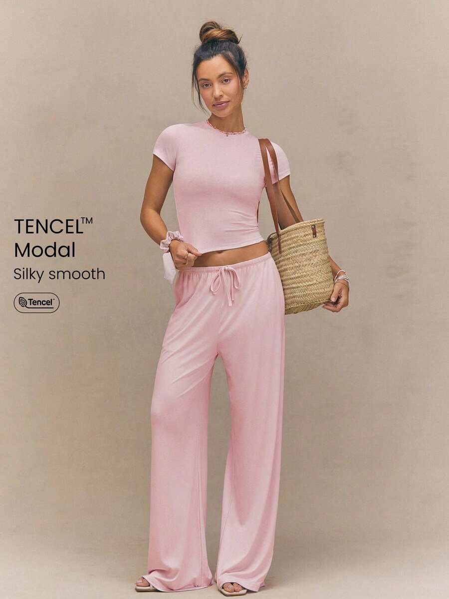 GLOWMODE Áo thun SoftCalm Modal SleekFit co giãn, thoáng khí, dài đến hông, tay ngắn, ôm dáng, cổ tròn, thích hợp mặc hàng ngày vào mùa hè. - Hồng - Xem 1
