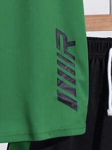 SHEIN 2pcs Tween Boy Splice Sports Textured Vertical Stripe Pattern Short Sleeve T-Shirt And Shorts Set - Dark Green - View 6