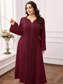 Al Najma 大尺碼女款優雅拼接蕾絲喇叭袖阿拉伯風洋裝 - 酒紅色 - 查看 4