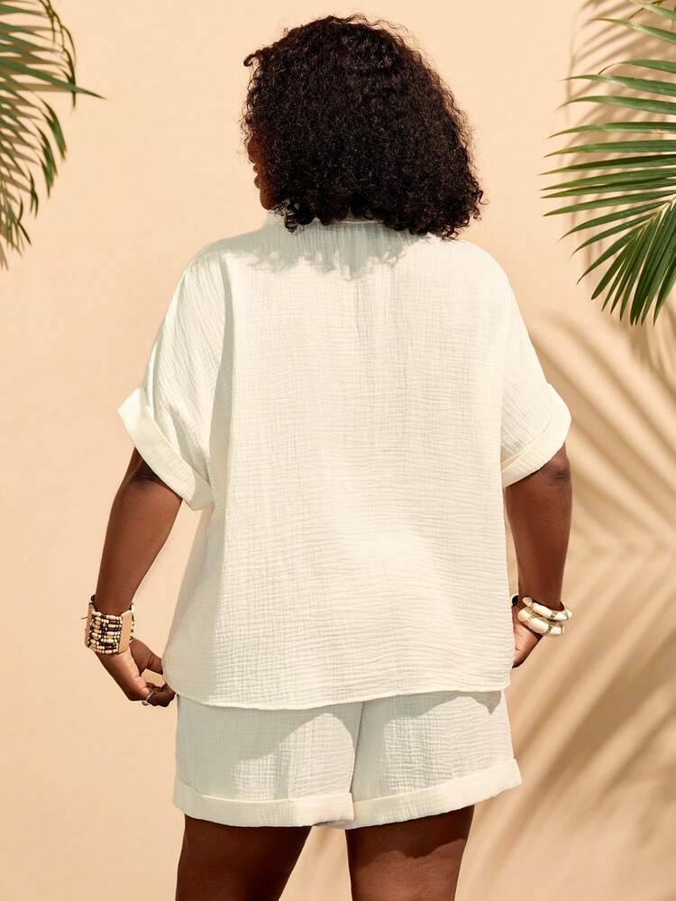 Plus Size Women Textured Vacation Pocket Shirt And Casual Shorts 2 Pieces Set