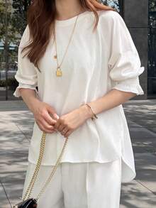 FRIFUL Women's Textured Minimalist Elegant Elastic Ruffle Cuff Round Neck T-Shirt, Suitable For Dates - White - View 3