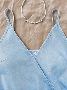 Soleia Gaun Denim Musim Panas Wanita Warna Polos Tanpa Lengan dengan Tali Bahu Tipis dan Model Silang - Light Wash - View 4
