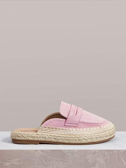 Styleloop Women's Flat Bottom Round Toe Embroidery Woven Beach Vacation Casual Slippers