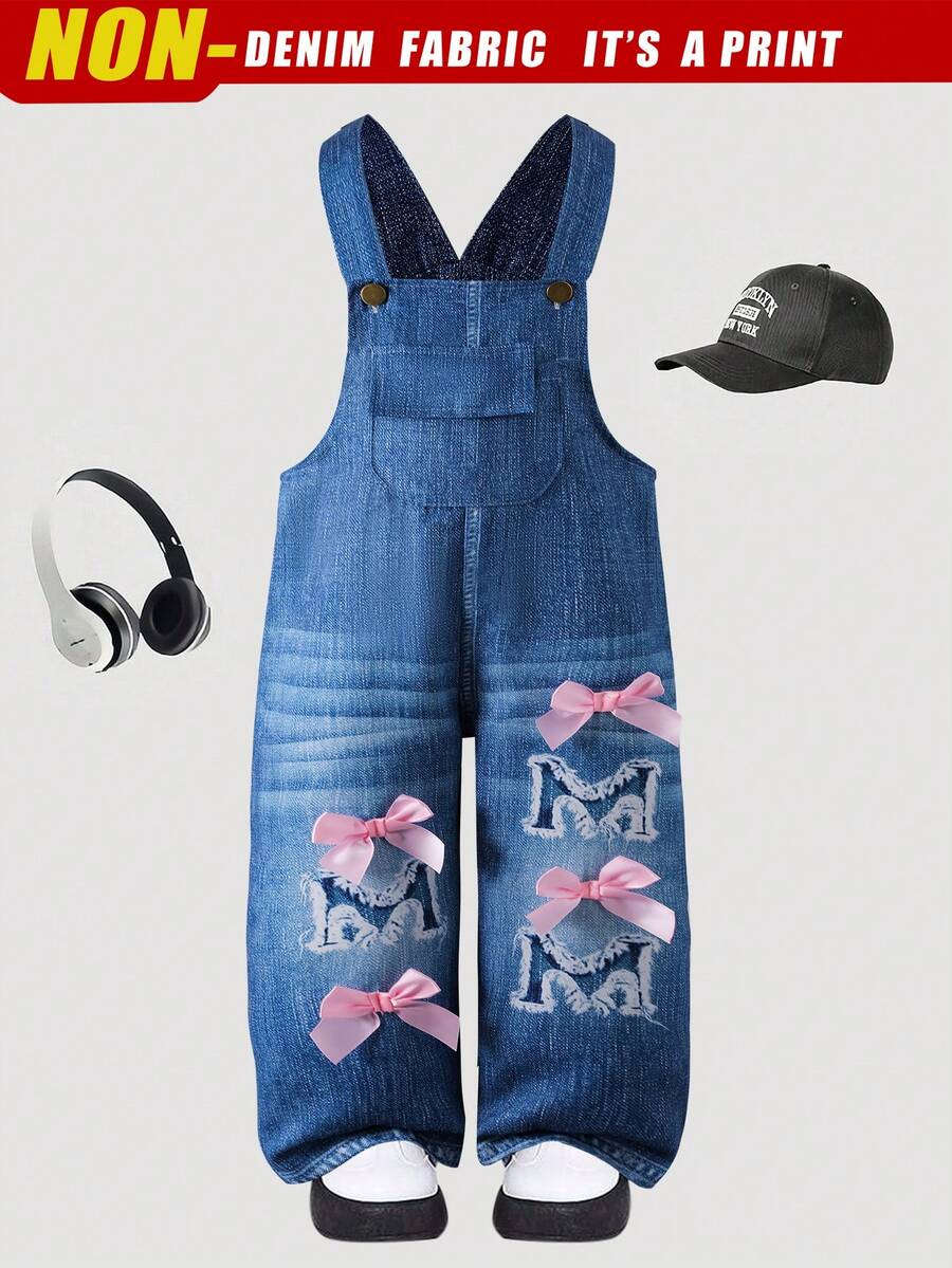 SHEIN Elladie kids 女童休闲牛仔背带裤,春夏秋冬皆宜,蓝色底粉色蝴蝶结装饰,宽松直筒裤型,面料柔软舒适,适合日常、上学、通勤等多种场合。 - 藍色 - 查看 1