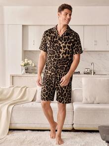 CoupledUp Pyjamasset för herrar i konstsilke med zebramönster, kortärmad tröja och shorts - Multifärgad - Visa 6
