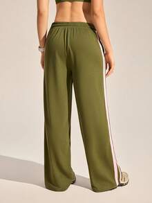 Exploreva Women's Contrast Color Striped Split Outdoor Sweatpants - Army Green - View 2