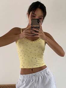 DAZY Women's Sweet French Floral Lace Patchwork Camisole - Yellow - View 3