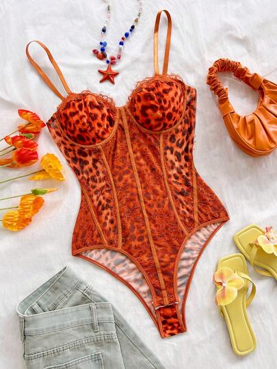 Soleia Plus Size Sexy Leopard Print Bustier Front Lace Trim Bodysuit, Suitable For Vacation, Party, Date, Valentine's Day, Afternoon Tea