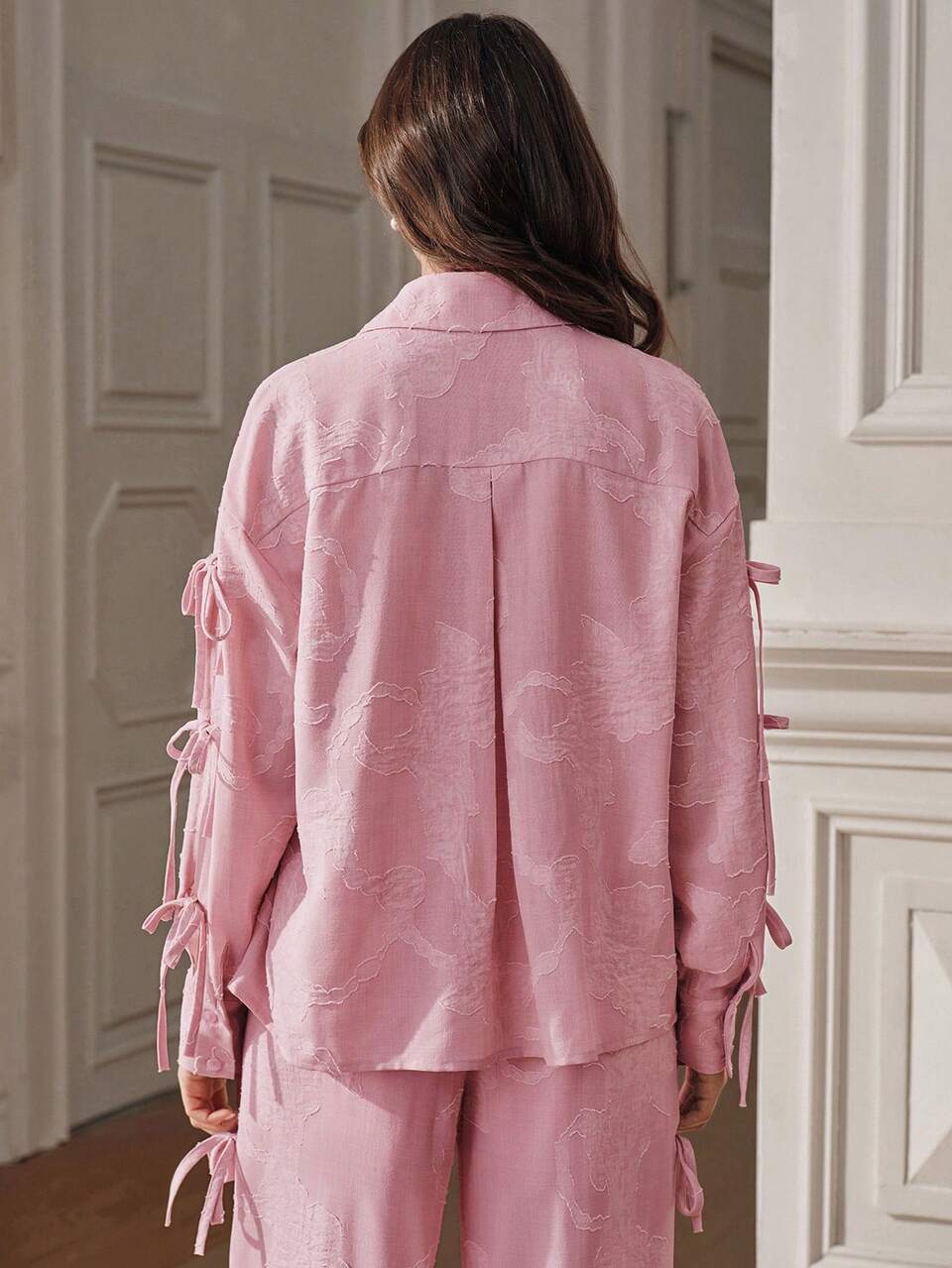 Spring/Summer Linen-Feel Fabric Customized Pale Pink Low-Saturation Bow Lace Design Elegant Urban Relaxed Slouchy Women's Long Sleeve Shirt