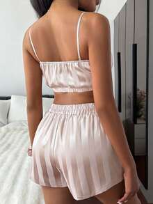Livesso Bộ đồ ngủ 2 món áo hai dây ngắn sọc và quần short rộng, đồ ngủ mùa hè cho nữ - Màu Khaki - Xem 2